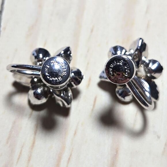 Sterling Silver Vintage Star Art Blue Rhinestone Screw Back Earrings - Picture 4 of 5